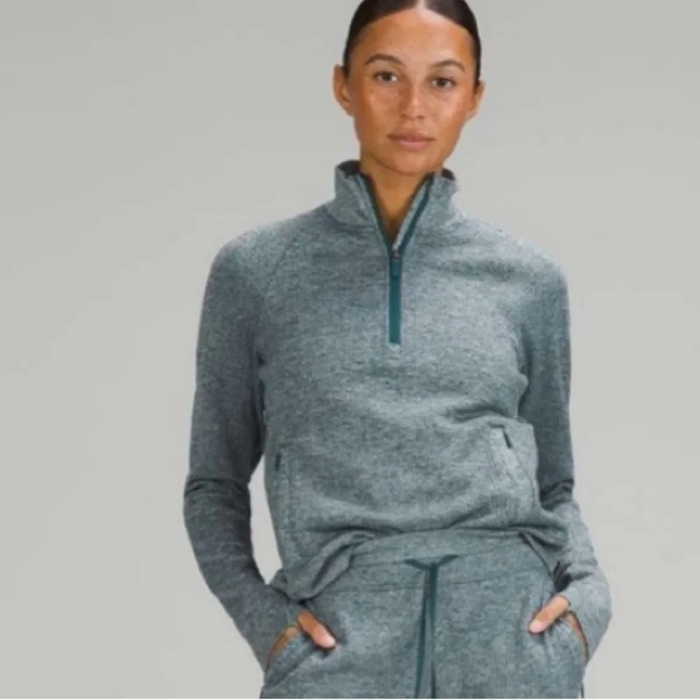 LULULEMON Green Jasper Engineered Warmth Half Zip size 4